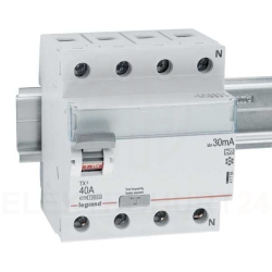 Wyłącznik różnicowoprądowy 4P 40A 0,03A typ A P304 TX3 411765
