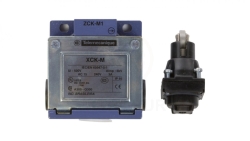 Wyłącznik krańcowy 1R 1Z migowy metal popychacz z rolką stalową XCKM102