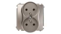 Simon Basic Gniazdo podwójne z/u 16A IP20 stal inox BMGZ2M.01/21