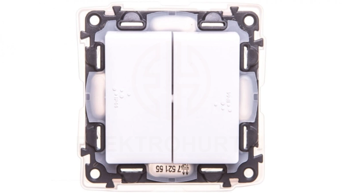 VALENA LIFE Łącznik świecznikowy IP44 biały 752155