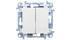 Simon 10 Łącznik świecznikowy 10AX IP44 biały CW5B.01/11