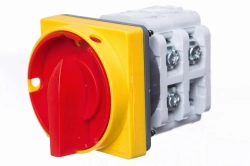 Łącznik krzywkowy 0-1 3P 40A zatablicowy z płytką przednią Łuk 40-15 IP-65 924058