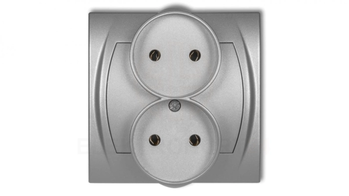 LOGO Gniazdo podwójne 2x(2P) srebrny metalik 7LGPR-2