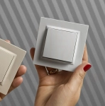 Simon10_29 Elektromedia.png